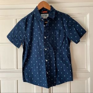 Urban Pipeline Boys Button Up Shortsleeved Collared Shirt | Size Medium